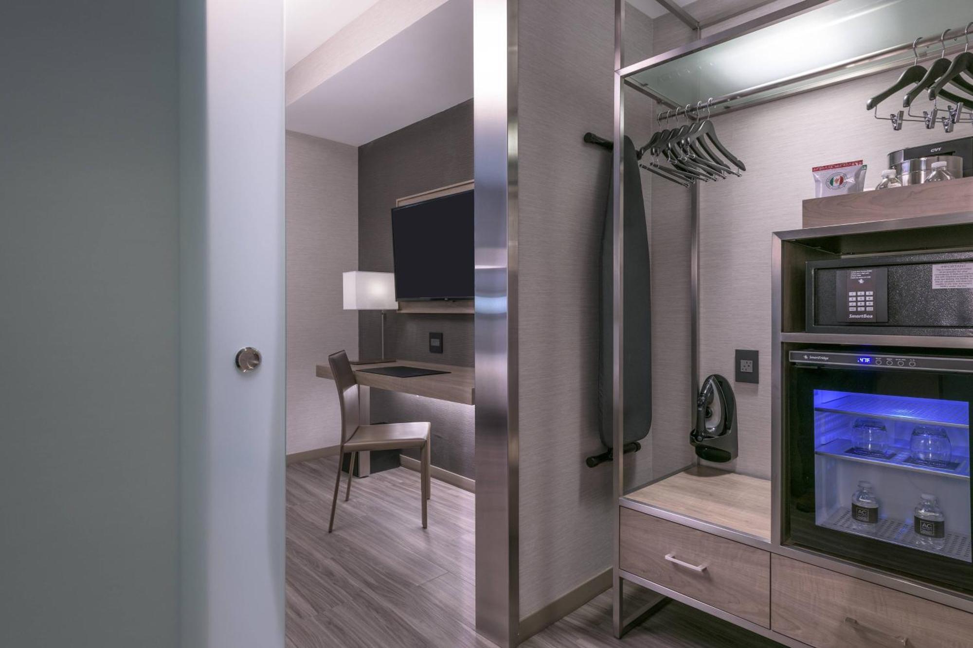 Ac Hotel By Marriott Boston North Medford Zewnętrze zdjęcie