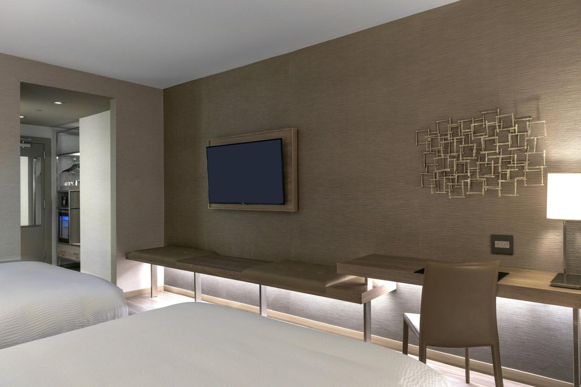 Ac Hotel By Marriott Boston North Medford Zewnętrze zdjęcie